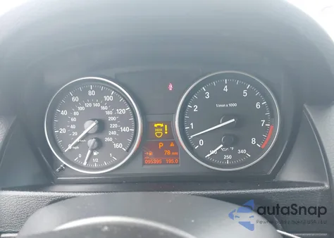 2015 BMW X1 xDrive35I из США, поврежденный, VIN WBAVM5C59FVV94272